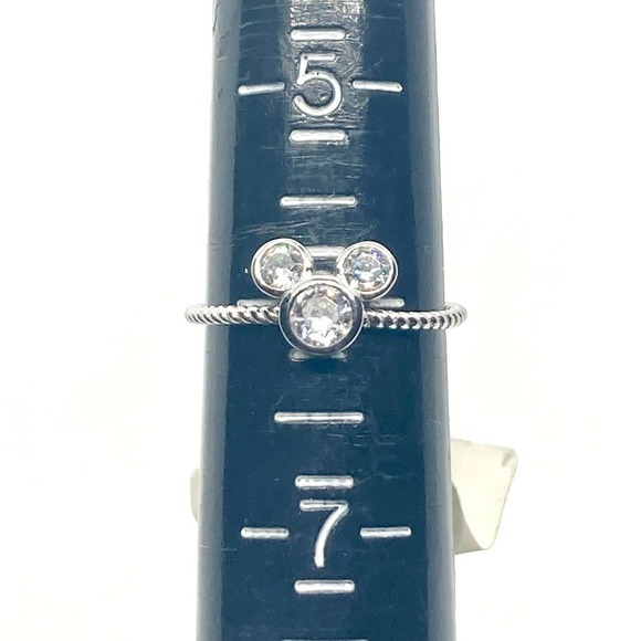 Size 6 925 Mickey Mouse Silhouette Twisted Band Ring - Picture 8 of 10